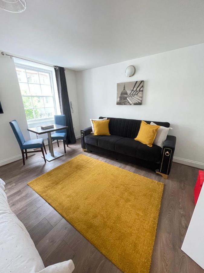 Appartement 93 Charlotte à Londres Extérieur photo